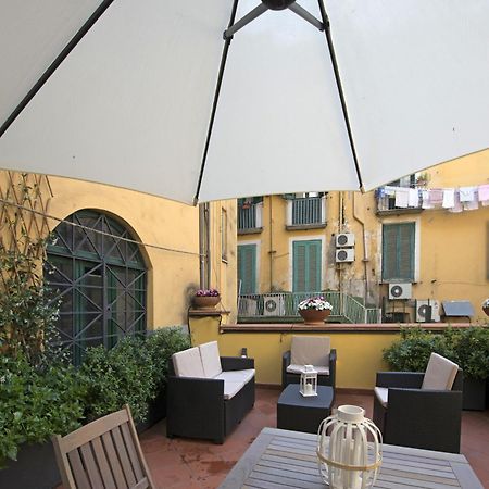 Le Terrazze Sul Cortile Apartment Salerno Luaran gambar