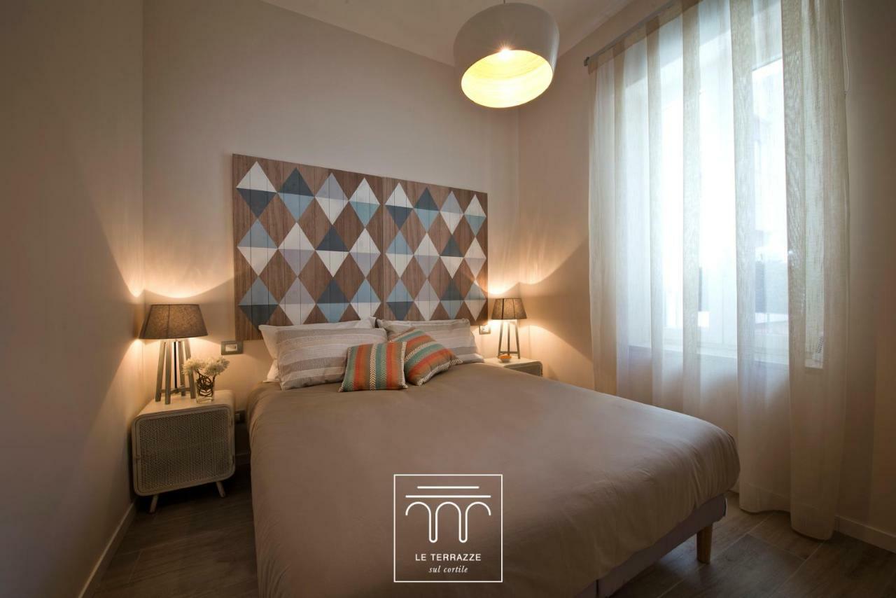Le Terrazze Sul Cortile Apartment Salerno Luaran gambar