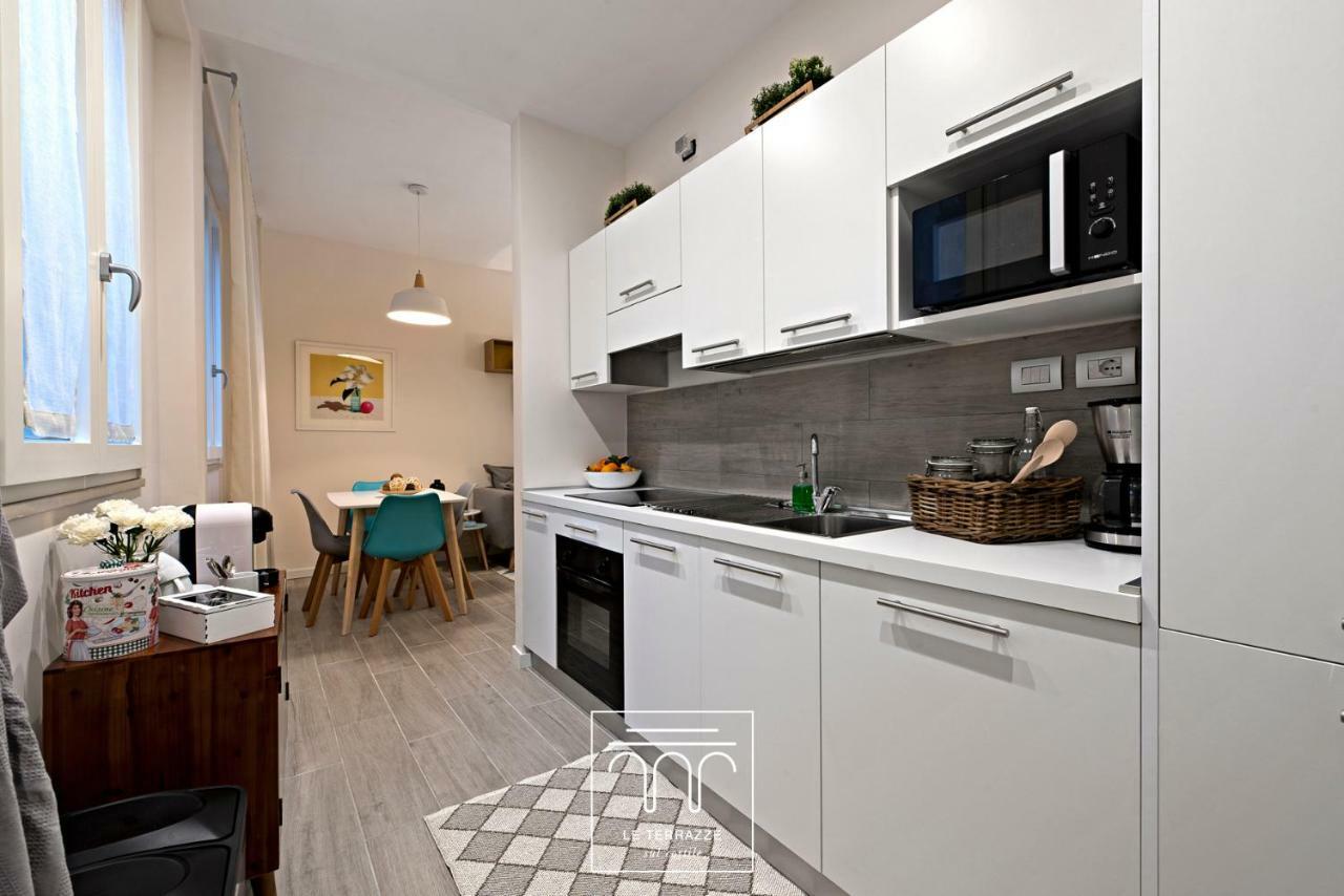 Le Terrazze Sul Cortile Apartment Salerno Luaran gambar