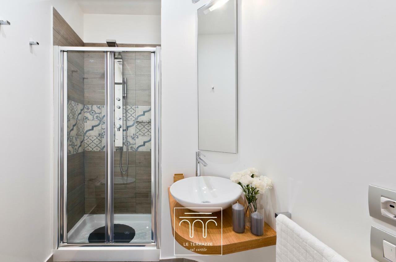 Le Terrazze Sul Cortile Apartment Salerno Luaran gambar