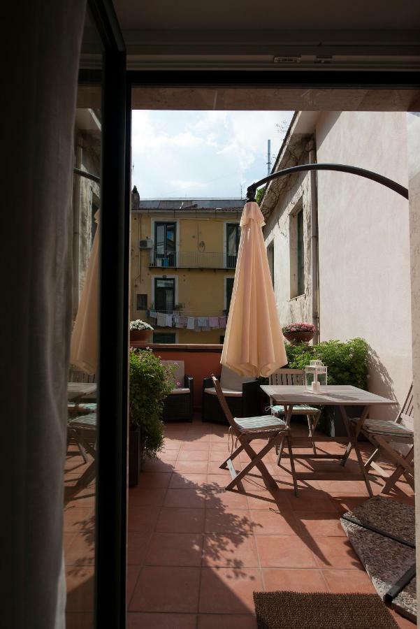 Le Terrazze Sul Cortile Apartment Salerno Luaran gambar